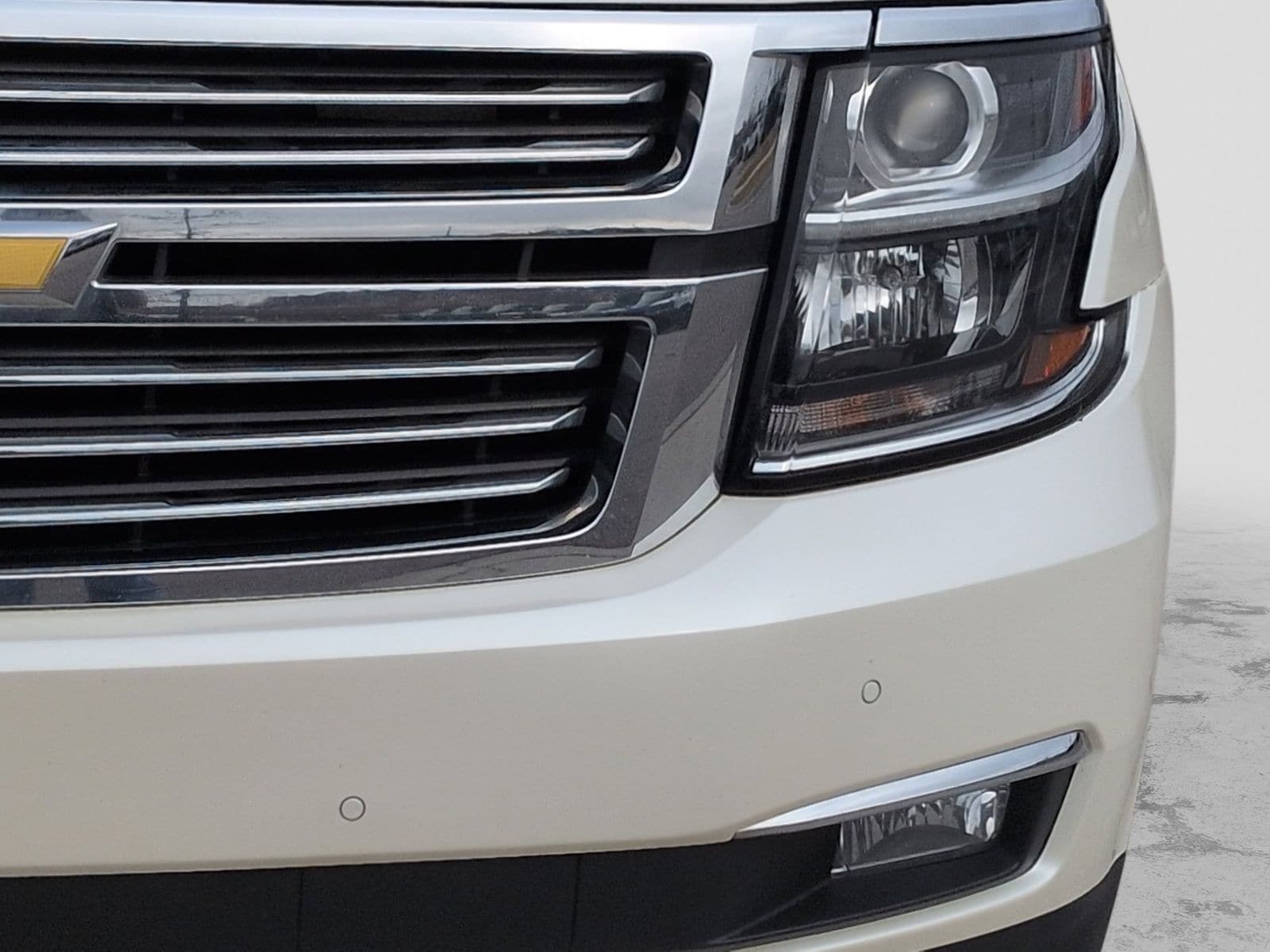 Thumbnail: 2015 Chevrolet Suburban - 13