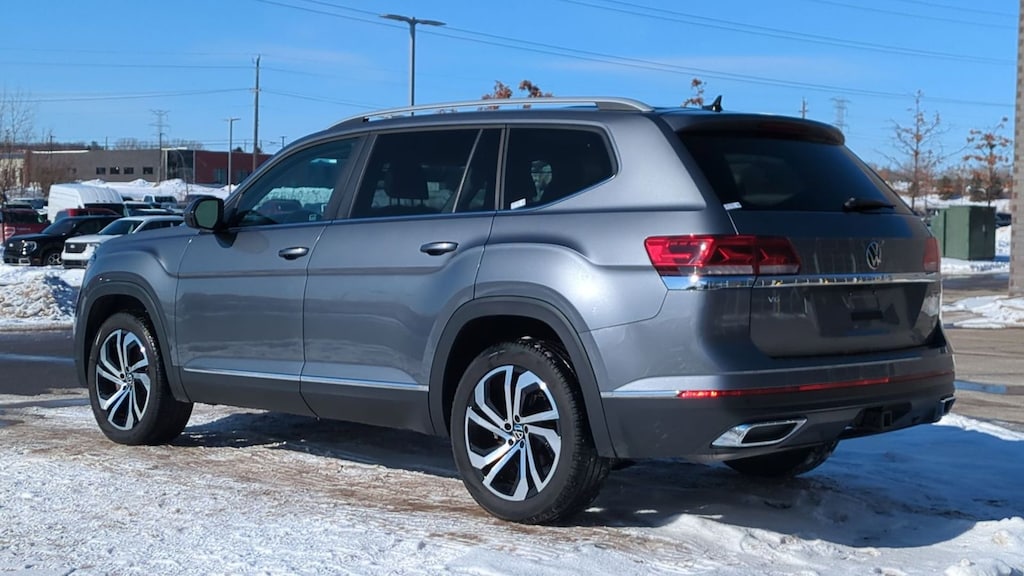 Used 2022 Volkswagen Atlas SEL SUV