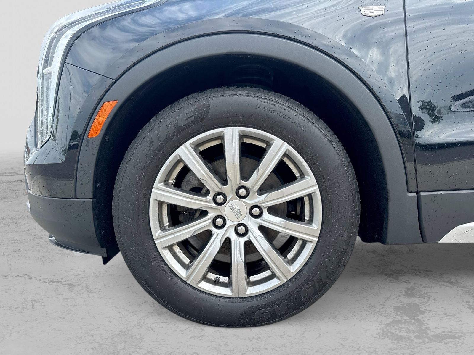 Thumbnail: 2019 Cadillac XT4 - 17