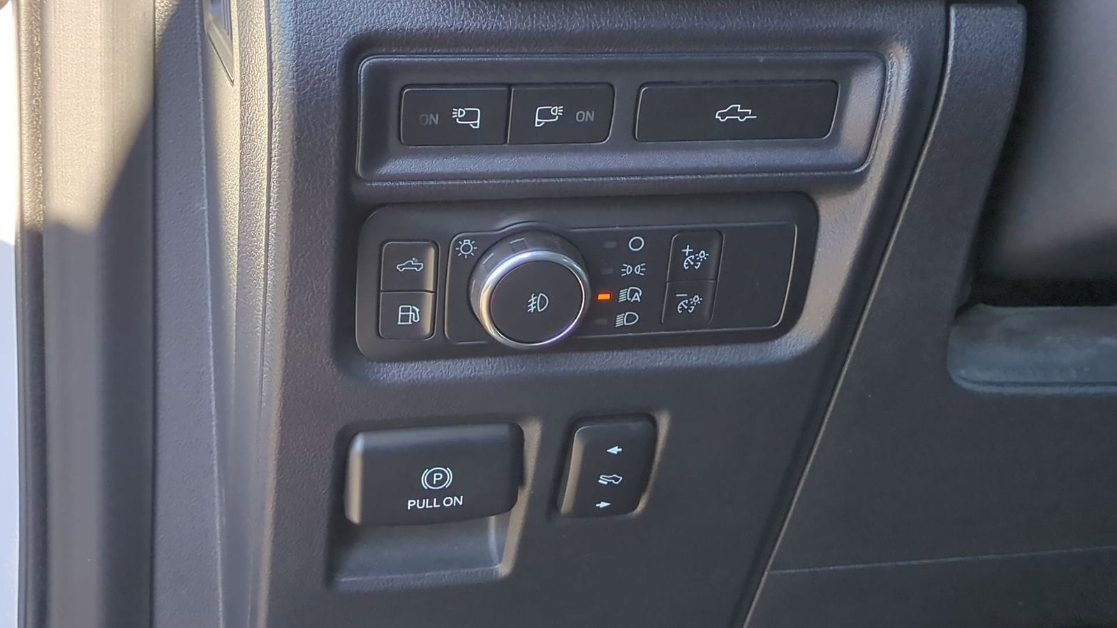 Thumbnail: 2021 Ford F-150 - 19