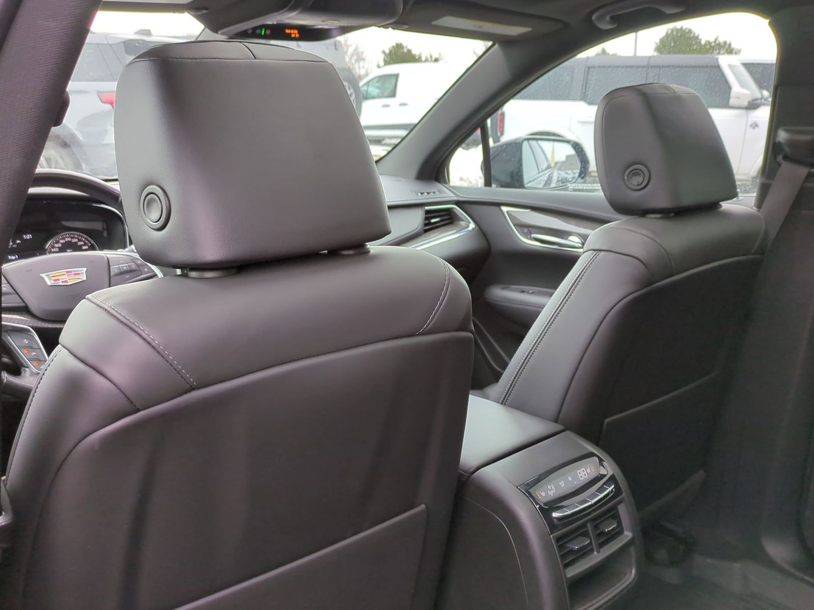 Thumbnail: 2021 Cadillac XT5 - 19