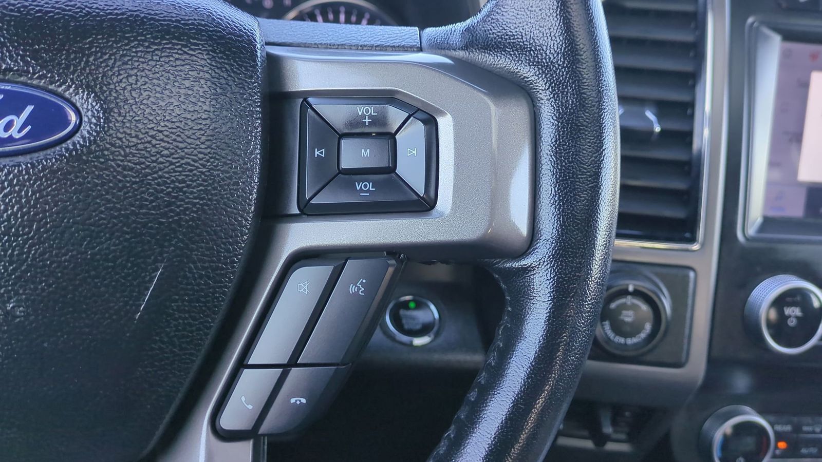 Thumbnail: 2021 Ford Expedition MAX - 28