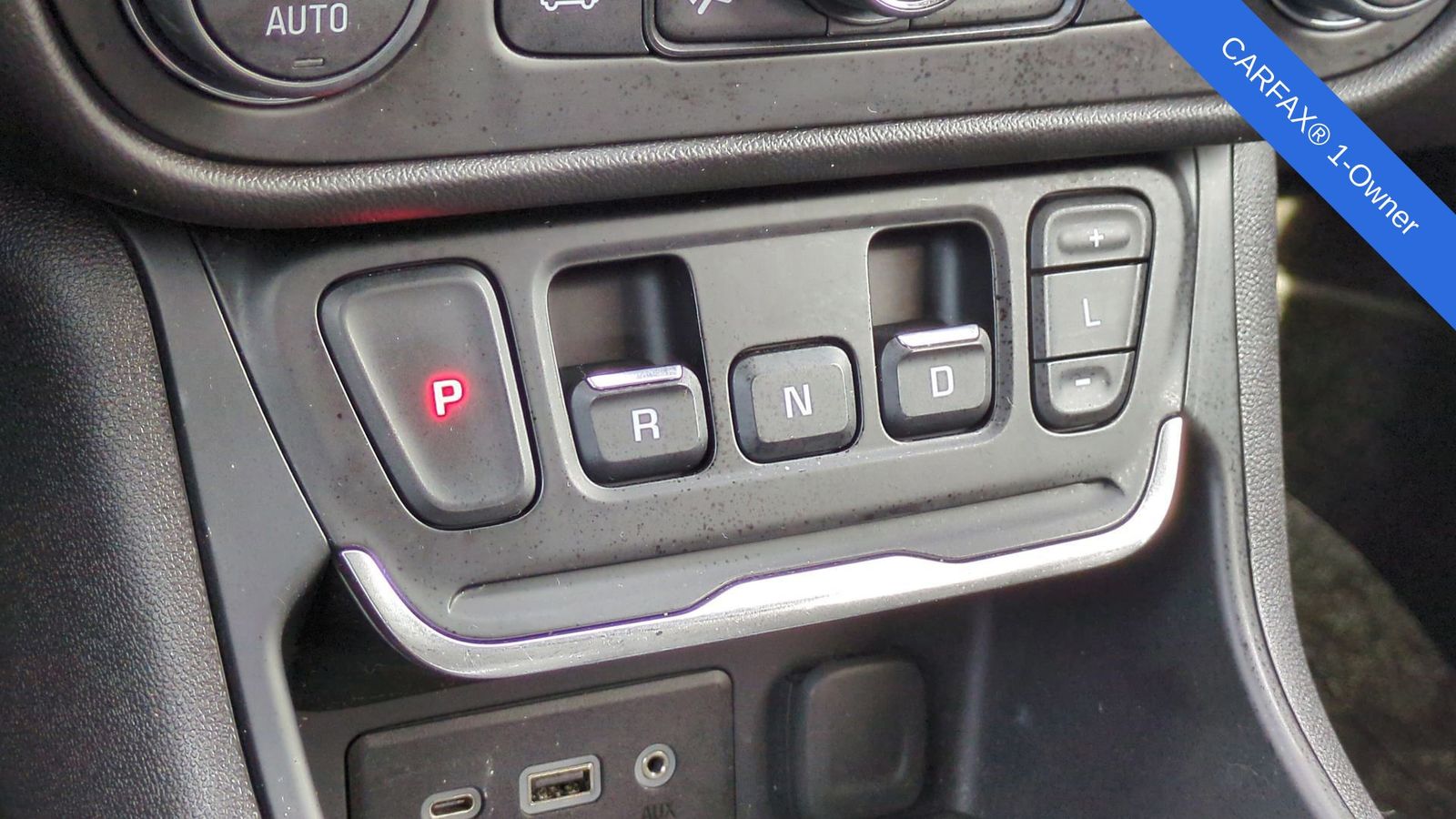 Thumbnail: 2020 GMC Terrain - 31