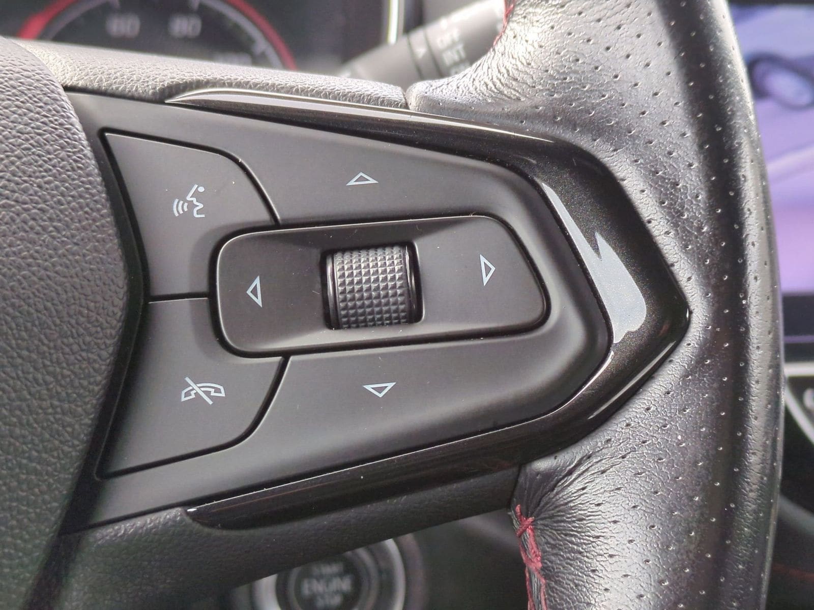 Thumbnail: 2021 Chevrolet TrailBlazer - 30