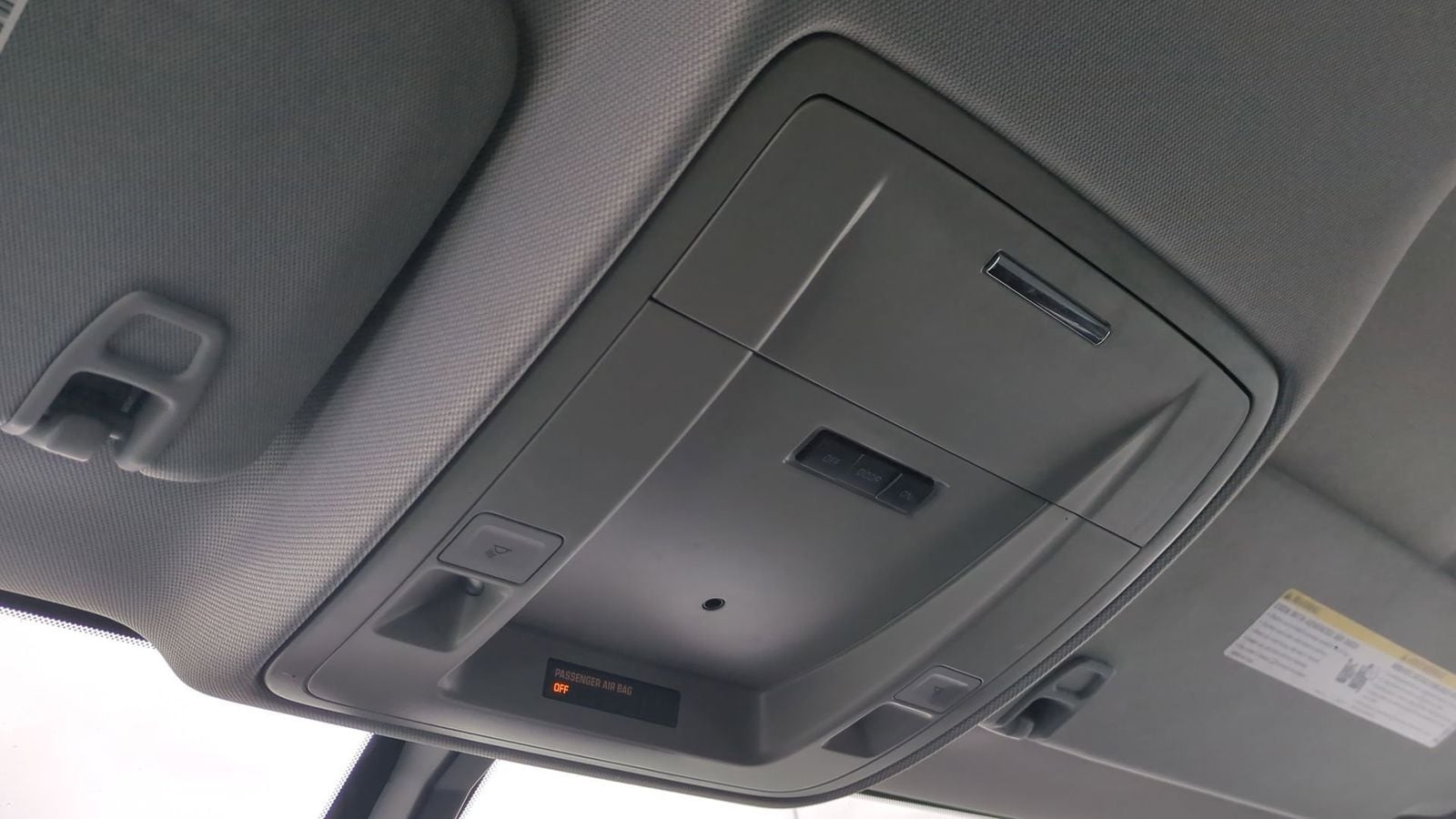 Thumbnail: 2016 Chevrolet Silverado 1500 - 29