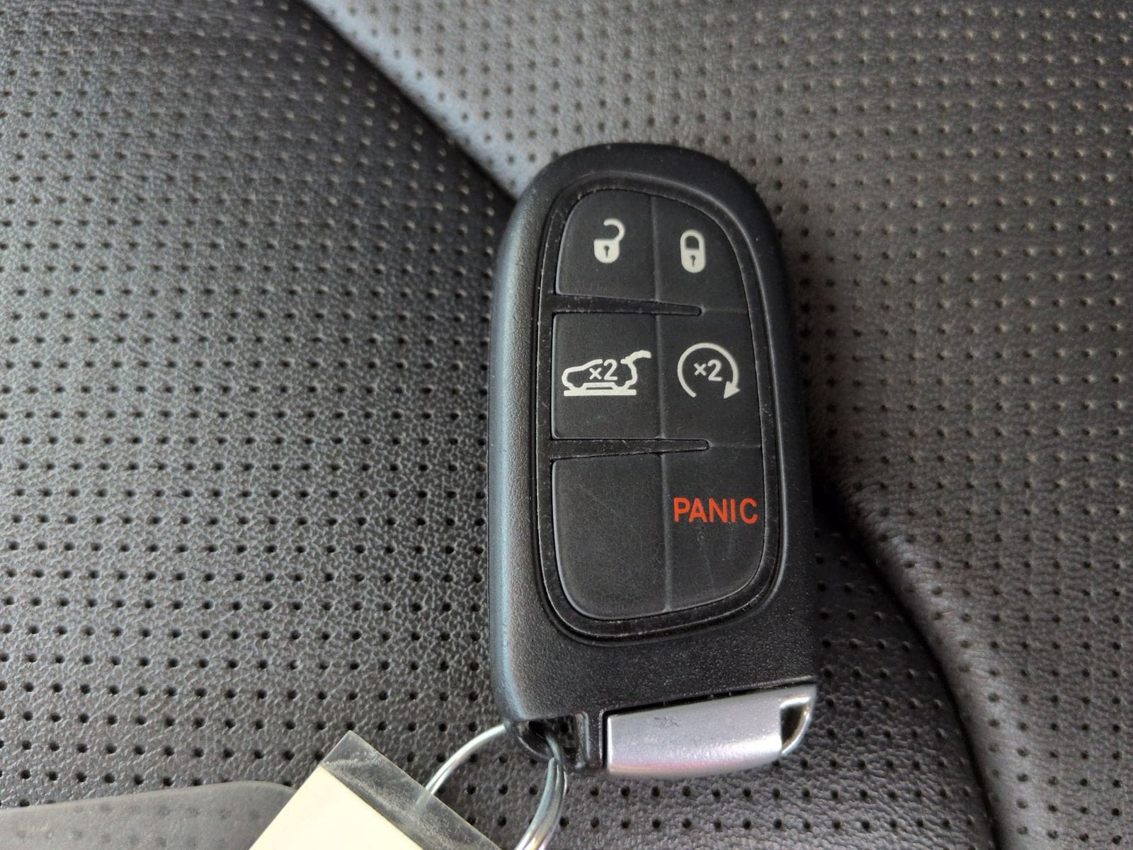 Thumbnail: 2021 Jeep Cherokee - 44