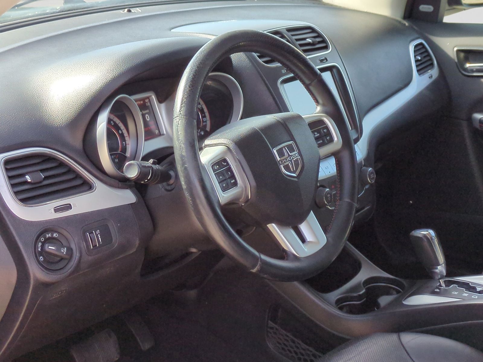 Used 2014 Dodge Journey R/T with VIN 3C4PDCEG5ET276372 for sale in Washington, MI