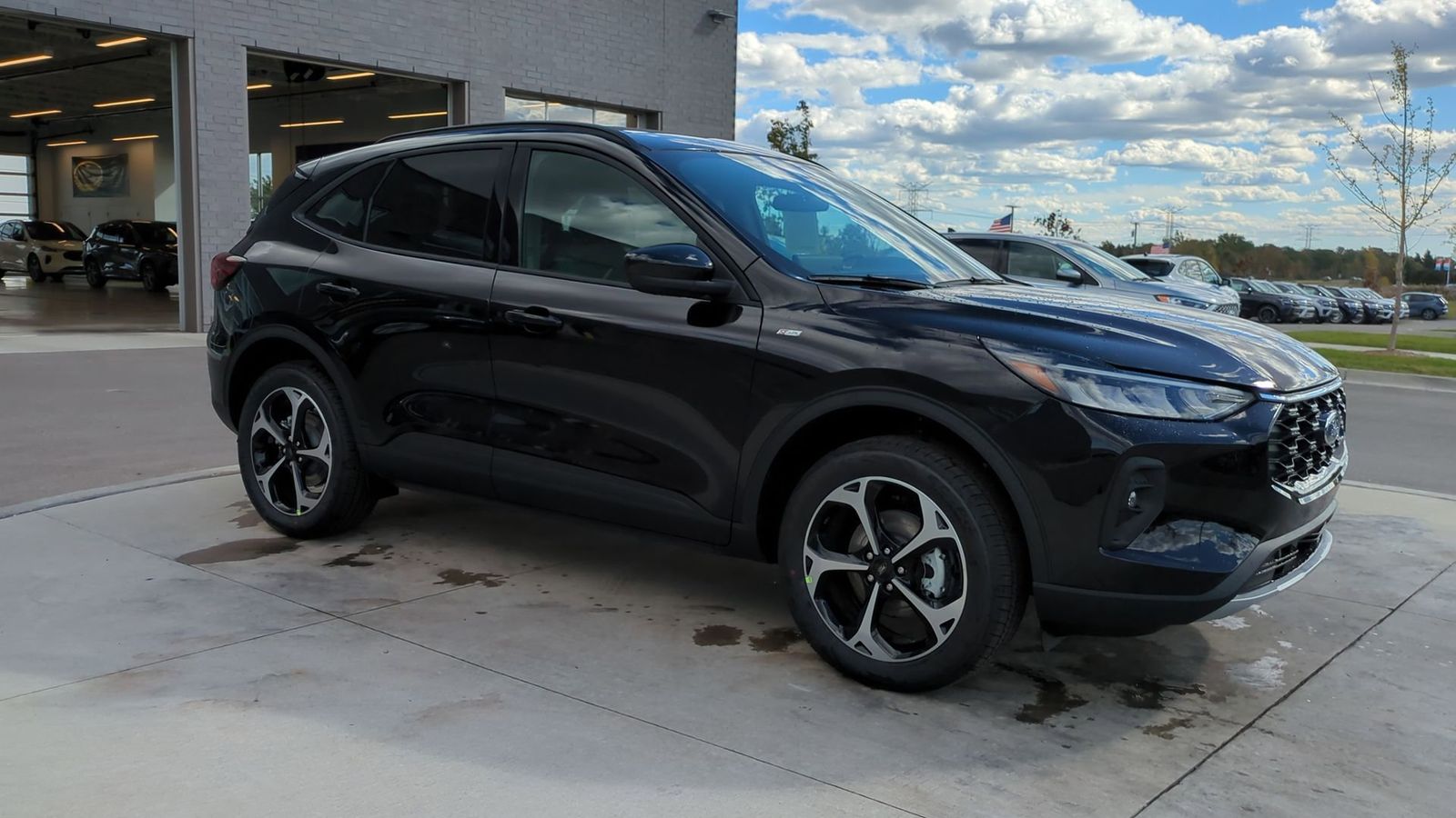 Thumbnail: 2025 Ford Escape - 9