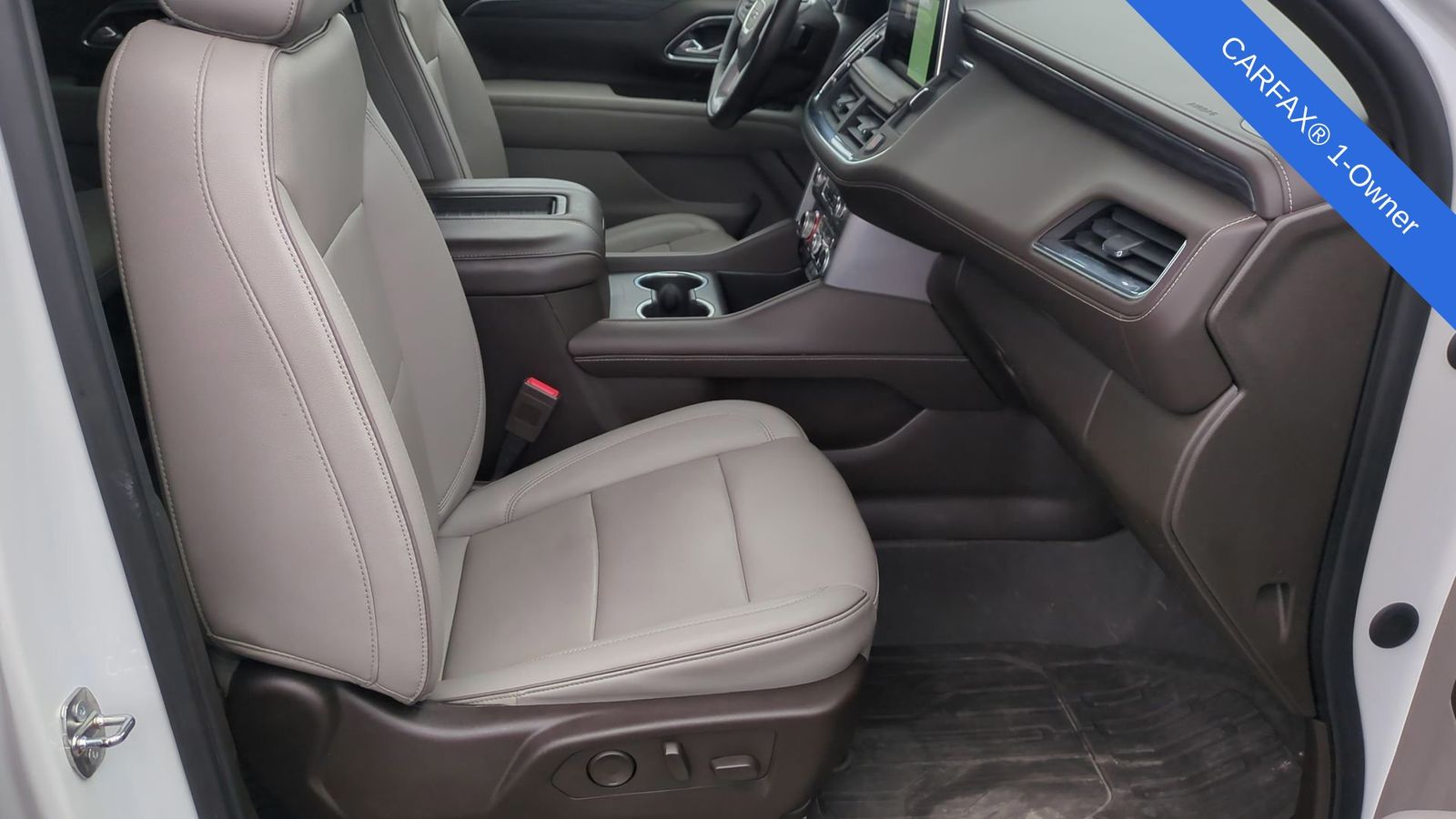 Thumbnail: 2023 GMC Yukon XL - 24