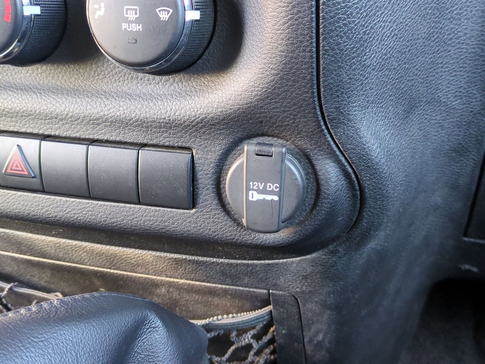 Thumbnail: 2012 Jeep Wrangler - 34