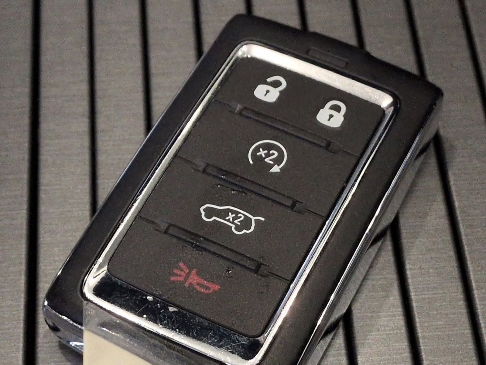 Thumbnail: 2024 Jeep Wagoneer - 43