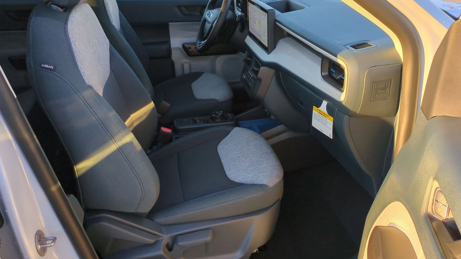 Thumbnail: 2025 Ford Maverick - 19