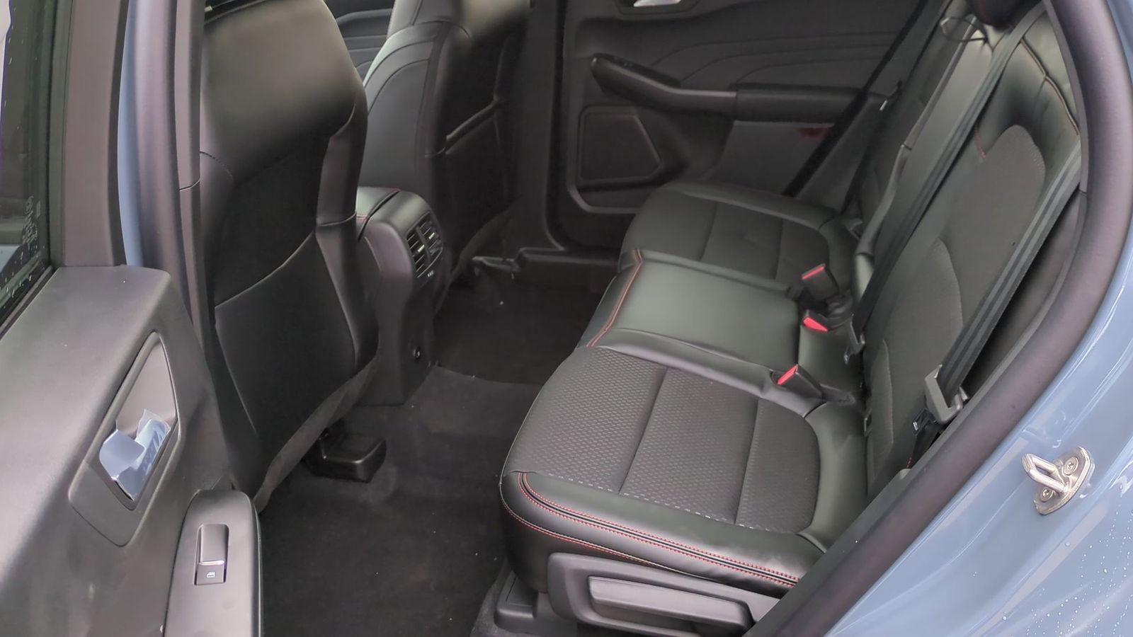 Thumbnail: 2025 Ford Escape - 18