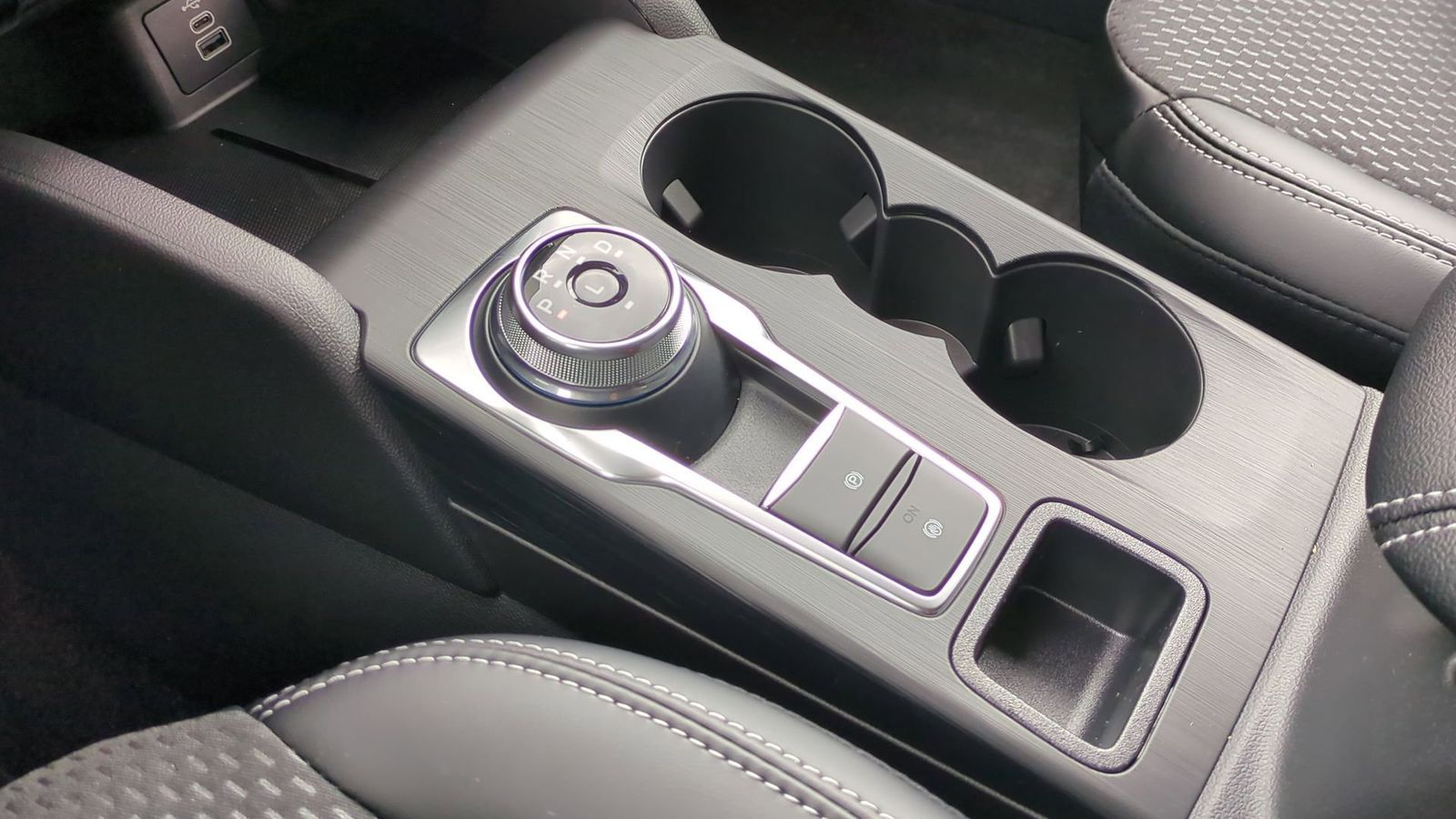 Thumbnail: 2026 Ford Escape - 32