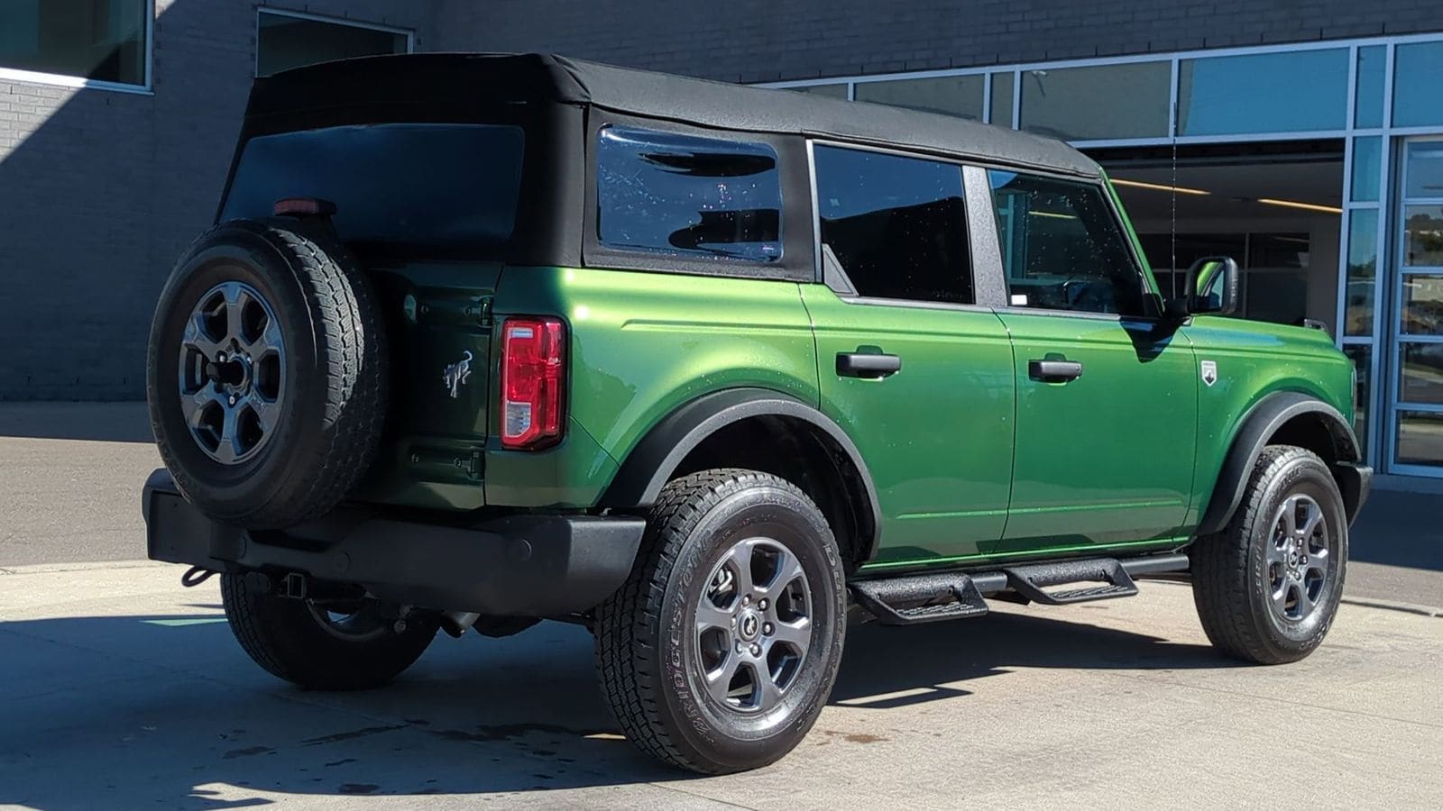 Thumbnail: 2023 Ford Bronco - 7