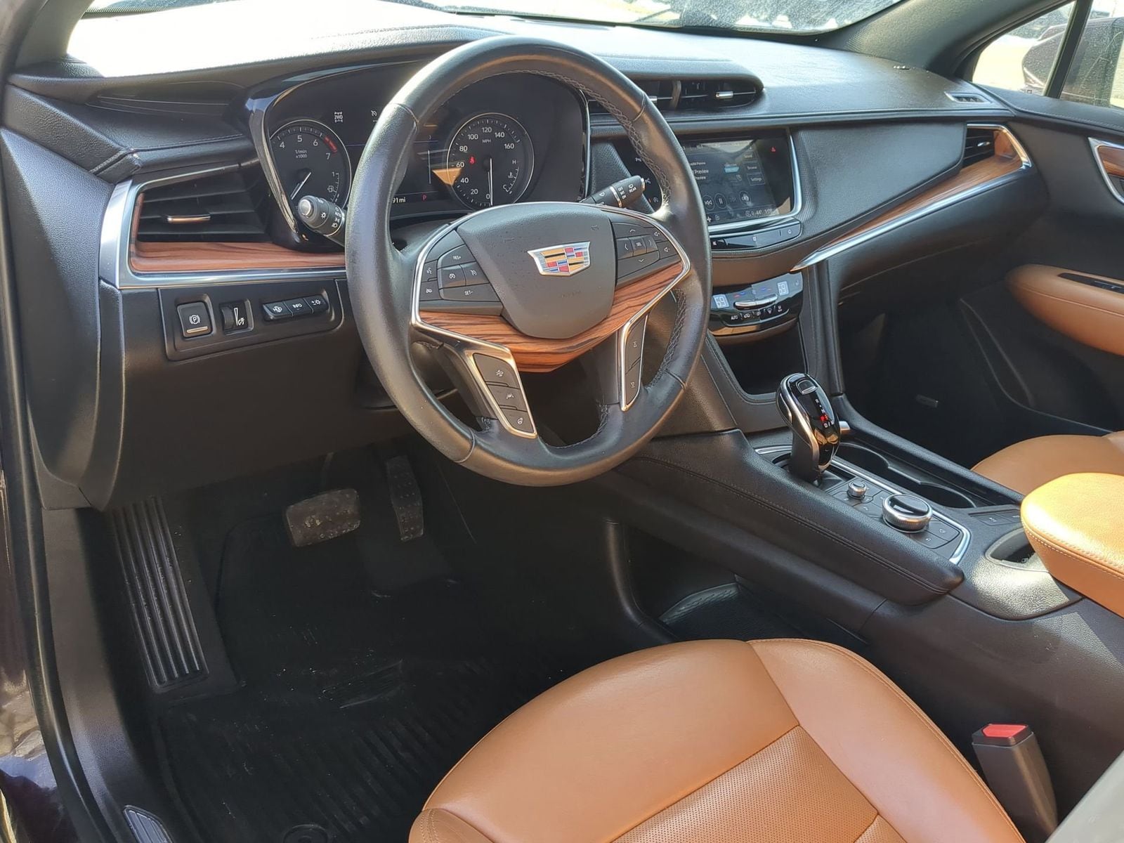 Thumbnail: 2021 Cadillac XT5 - 2