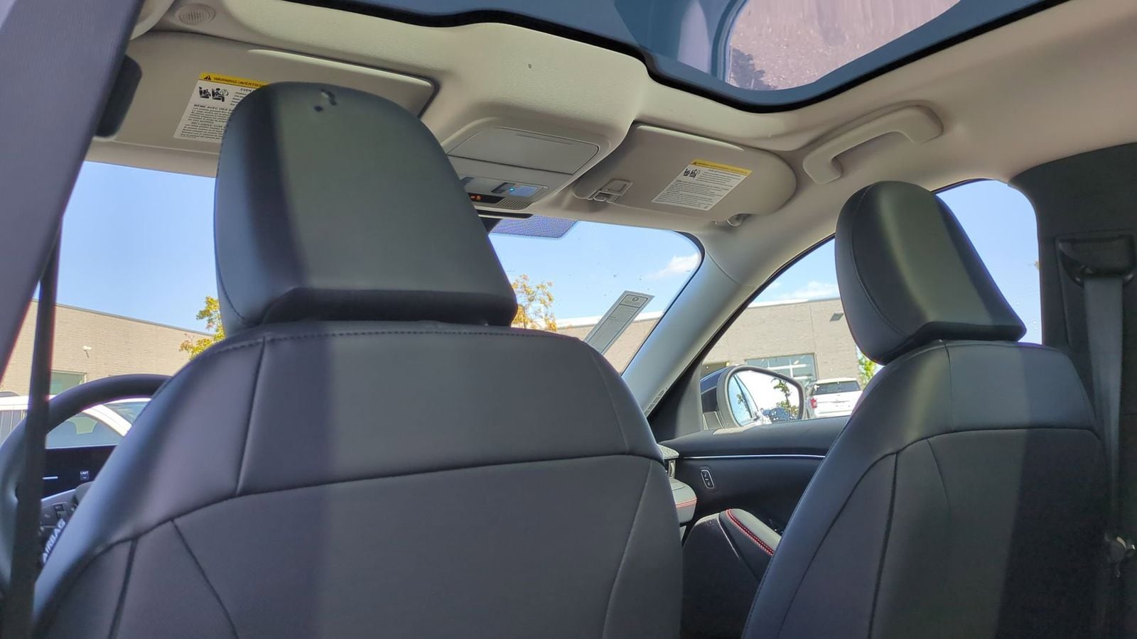 Thumbnail: 2025 Ford Mustang Mach-E - 17