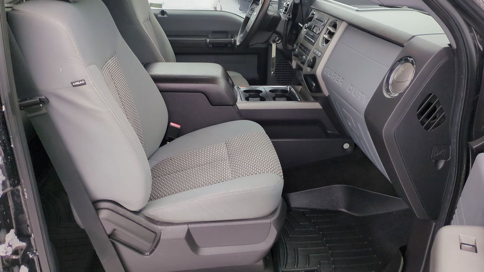 Thumbnail: 2016 Ford F-250 - 22