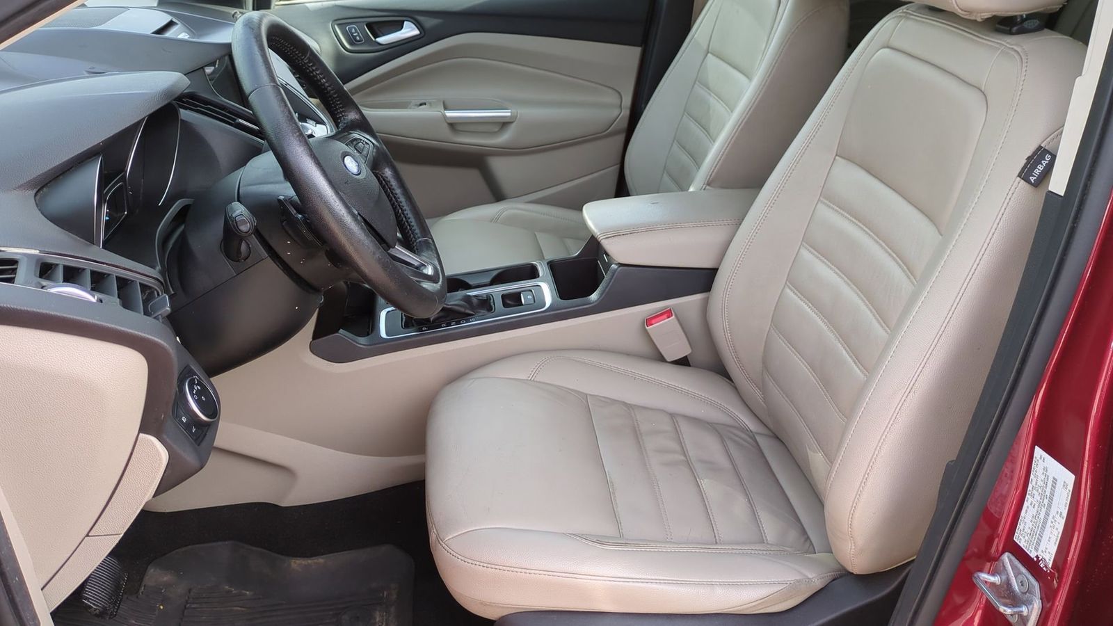 Thumbnail: 2017 Ford Escape - 17