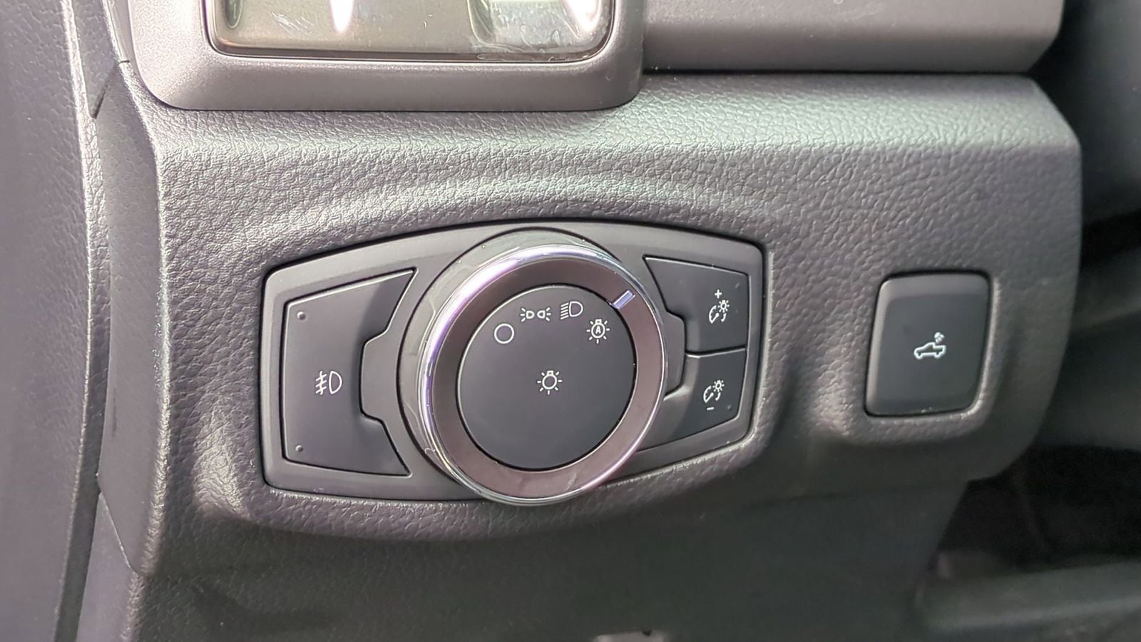 Thumbnail: 2019 Ford Ranger - 19