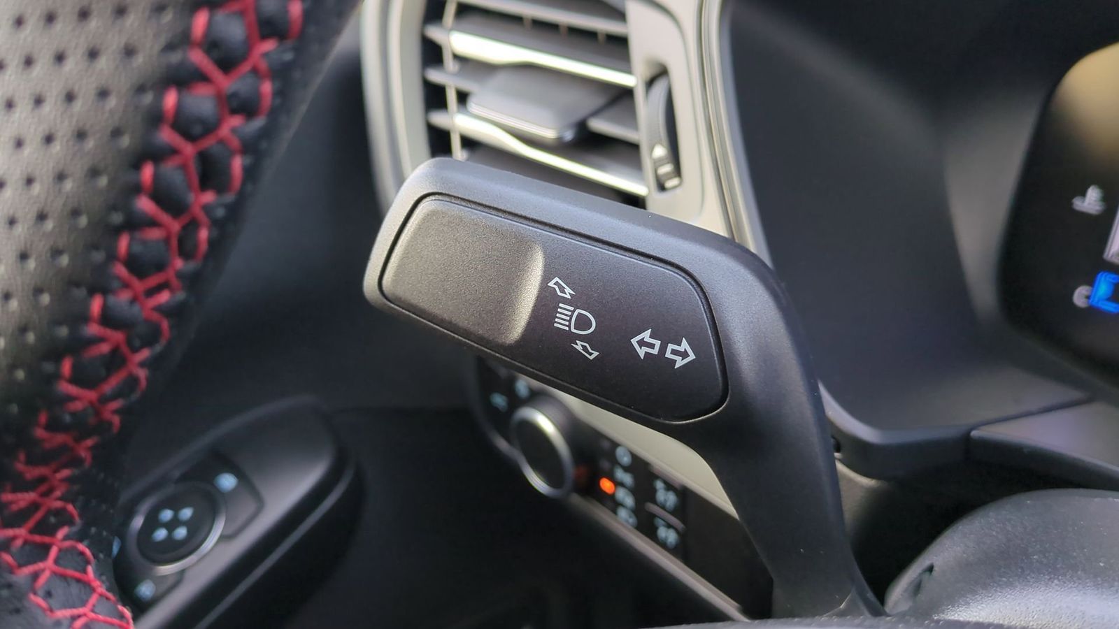 Thumbnail: 2026 Ford Escape - 24