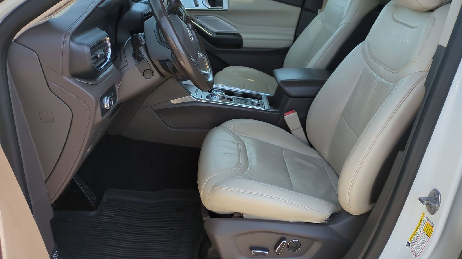 Thumbnail: 2020 Ford Explorer - 10