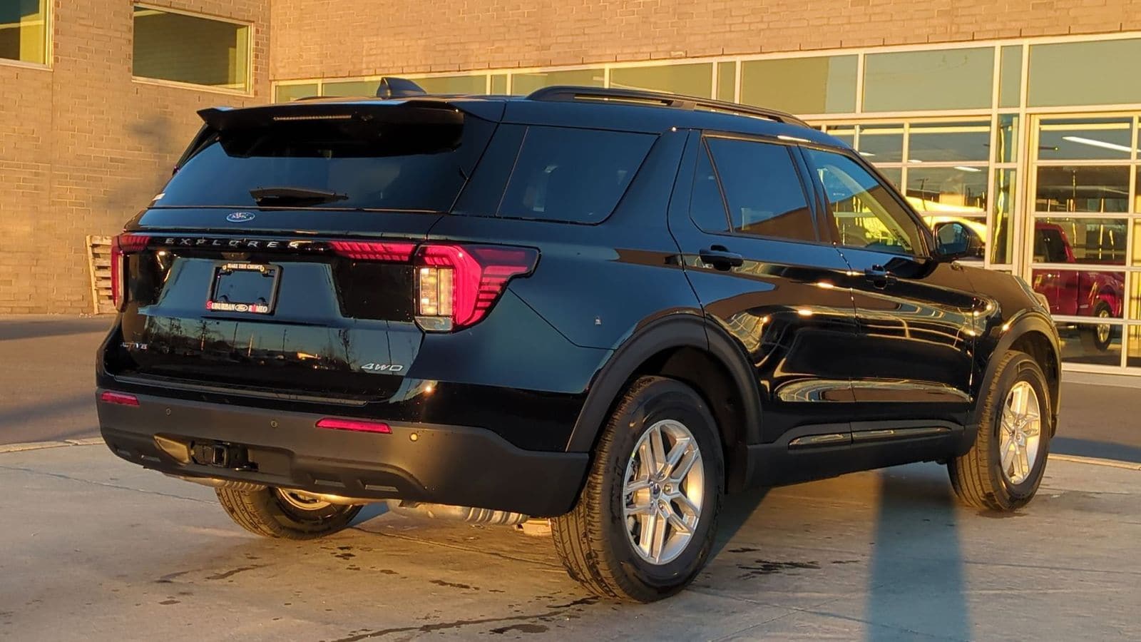Thumbnail: 2026 Ford Explorer - 6