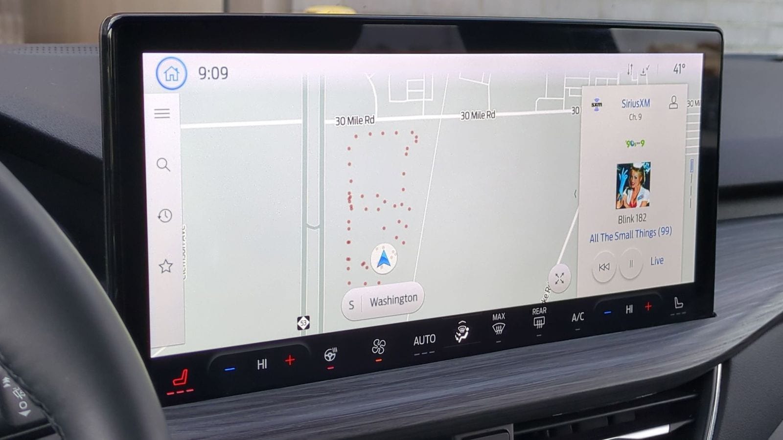 Thumbnail: 2023 Ford Escape - 30