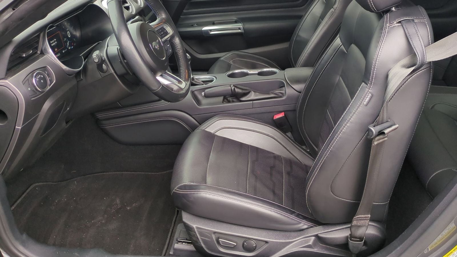 Thumbnail: 2021 Ford Mustang - 18