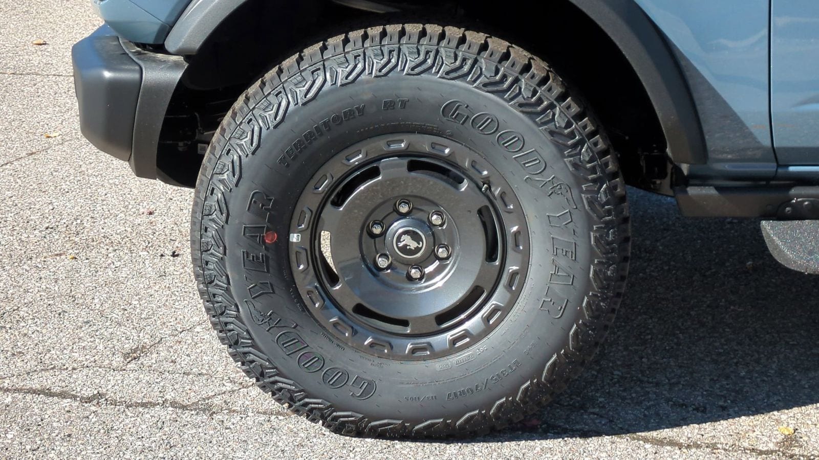 Thumbnail: 2025 Ford Bronco - 11