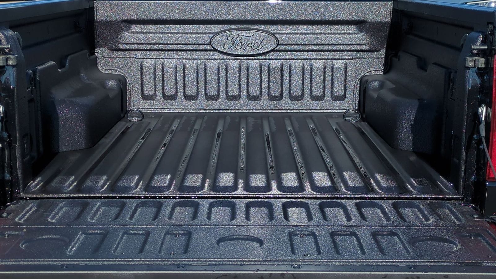 Thumbnail: 2025 Ford Maverick - 33