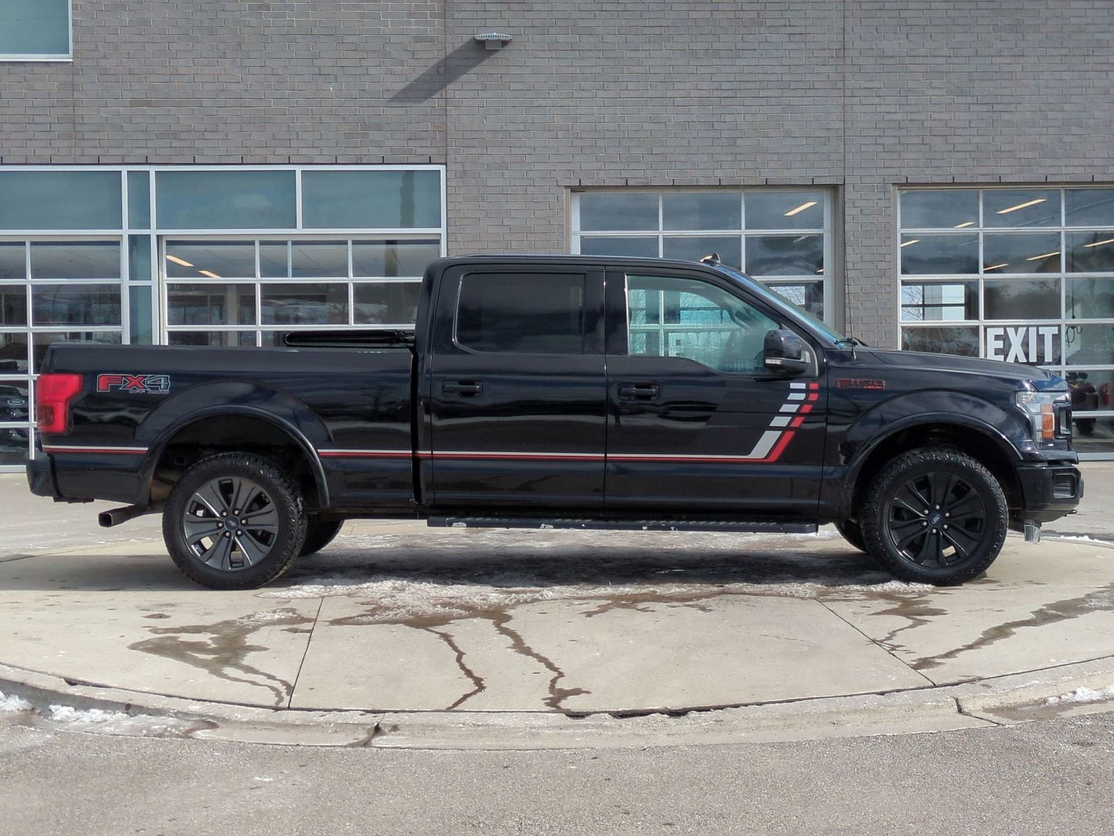 Thumbnail: 2019 Ford F-150 - 9