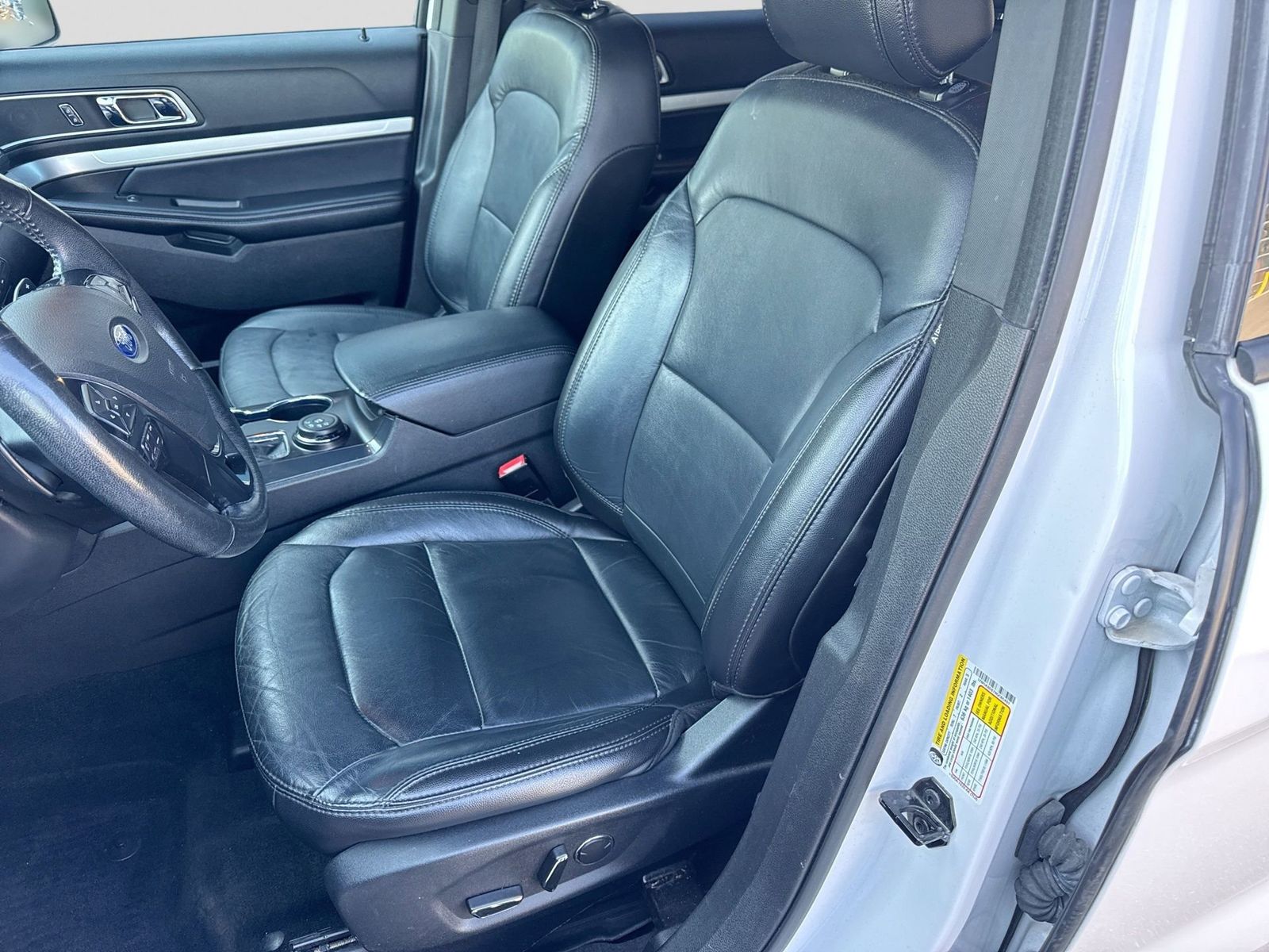 Thumbnail: 2017 Ford Explorer - 17