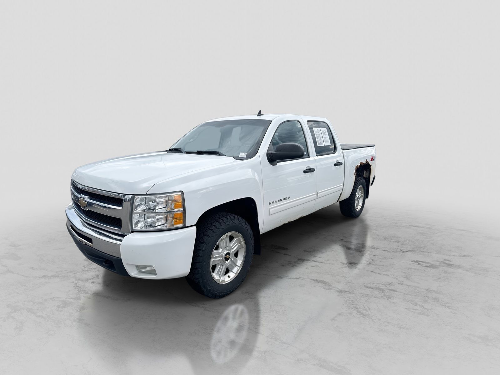 Thumbnail: 2011 Chevrolet Silverado 1500 - 16