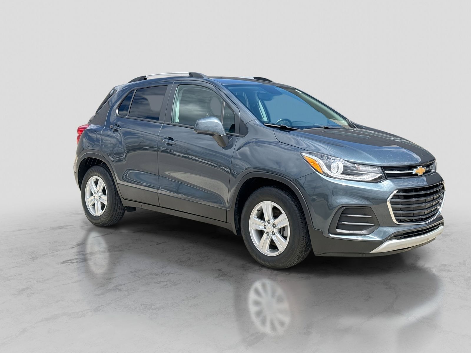 Thumbnail: 2022 Chevrolet Trax - 9