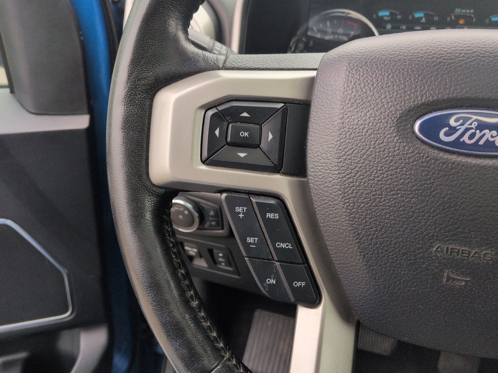 Thumbnail: 2020 Ford F-150 - 32