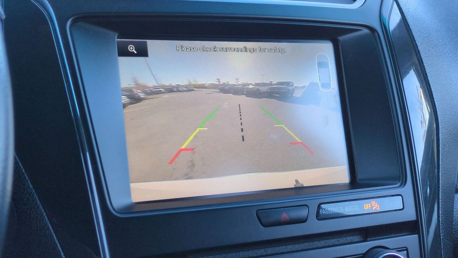 Thumbnail: 2016 Ford Explorer - 27