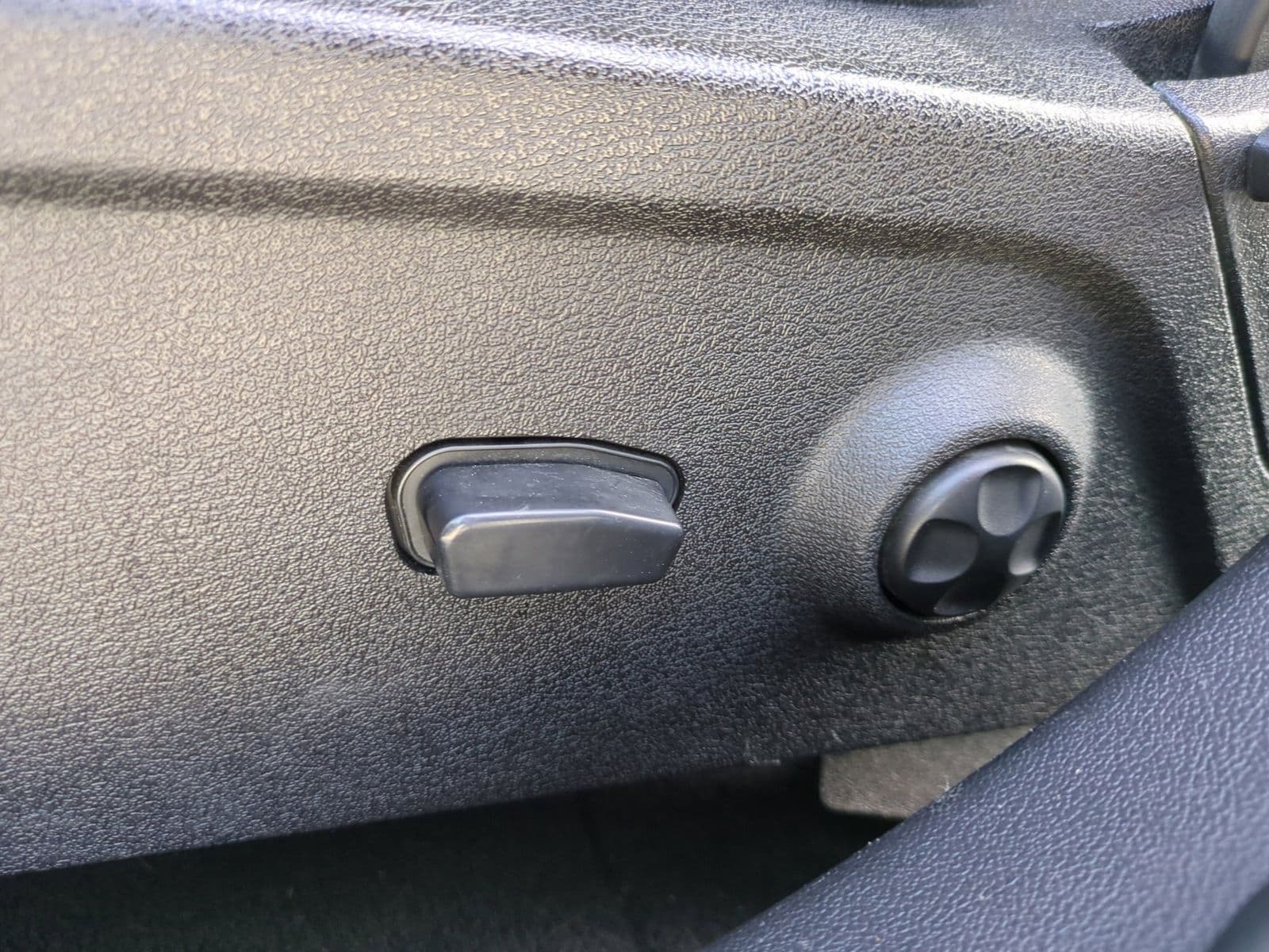 Thumbnail: 2014 Dodge Journey - 19