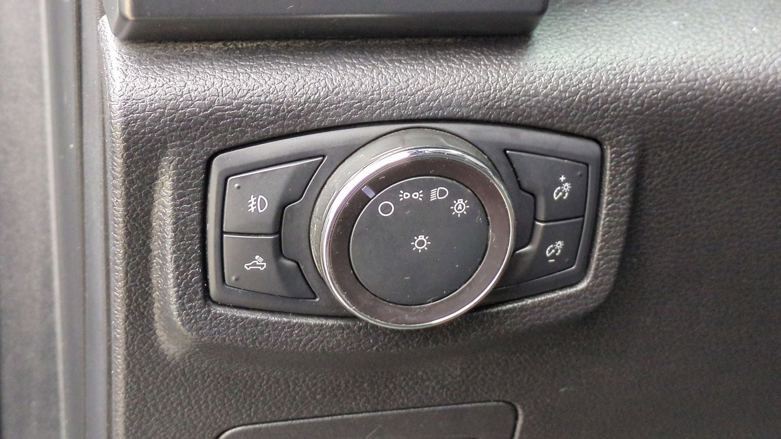 Thumbnail: 2018 Ford F-150 - 18