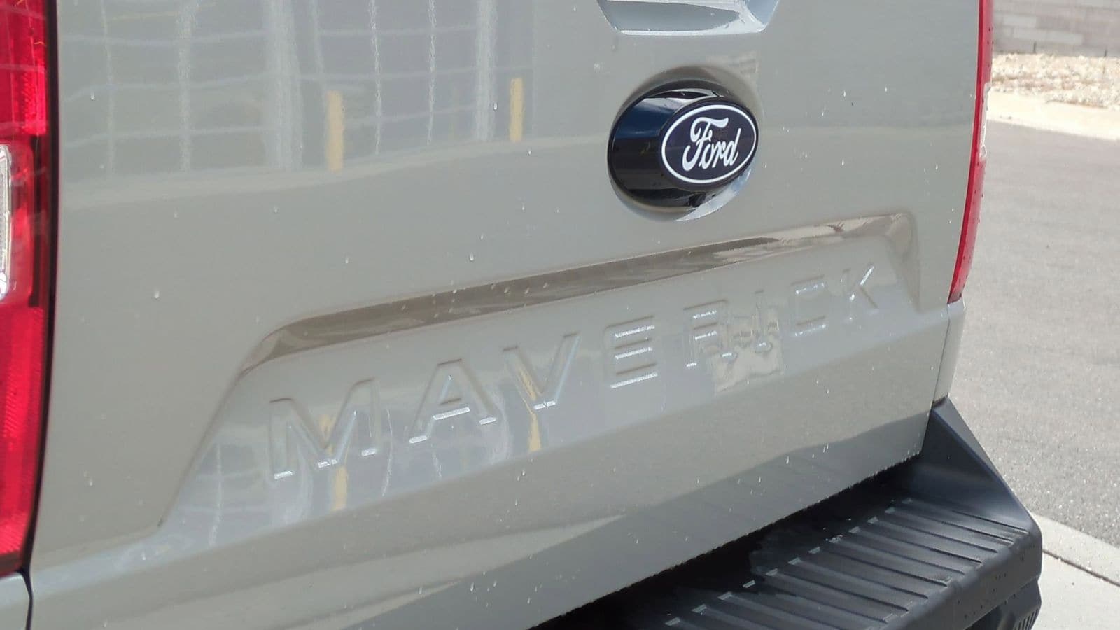 Thumbnail: 2025 Ford Maverick - 11