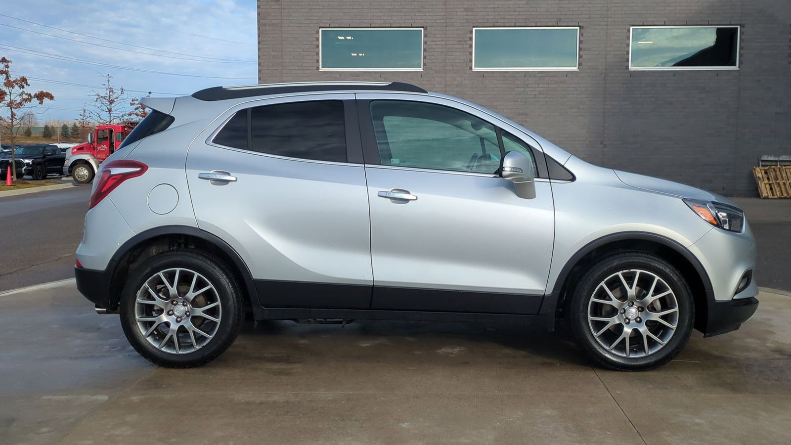 Thumbnail: 2018 Buick Encore - 8