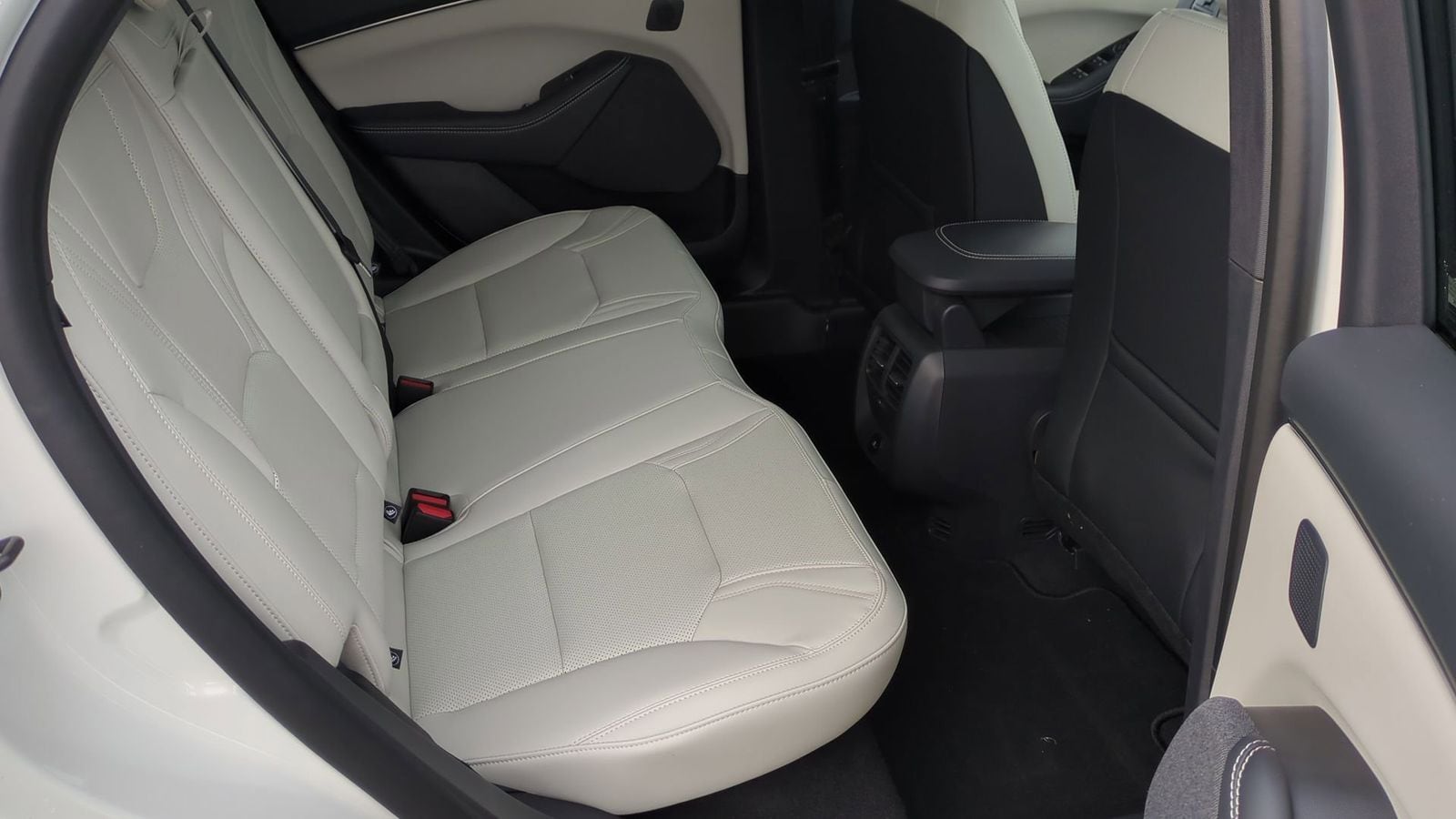 Thumbnail: 2025 Ford Mustang Mach-E - 19