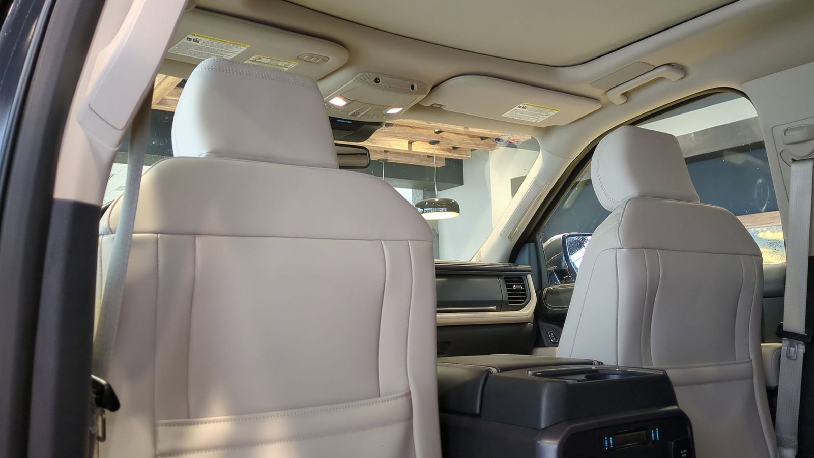 Thumbnail: 2023 Ford Expedition - 19