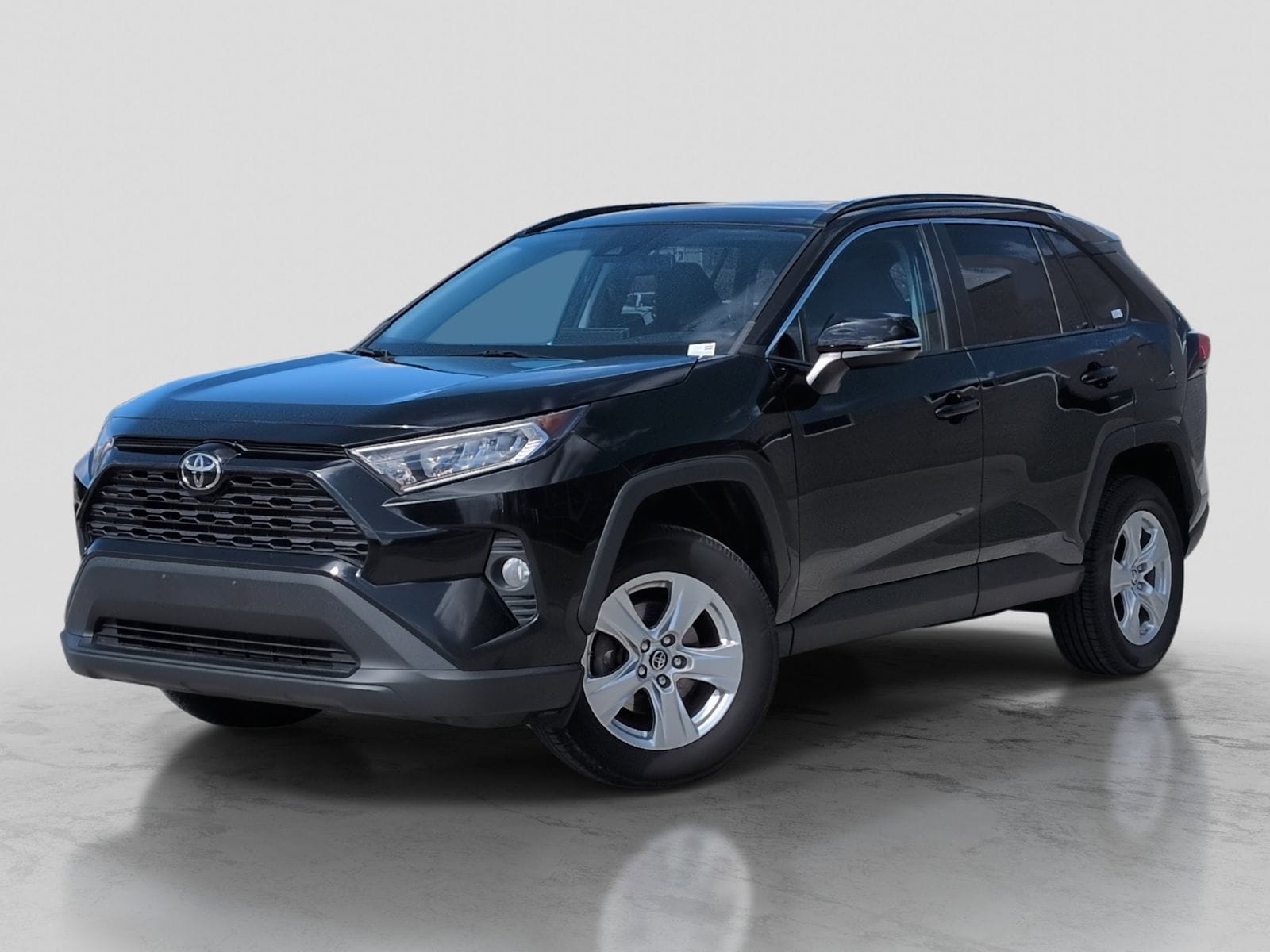 2019 Toyota RAV4 XLE -
                  Washington, MI
