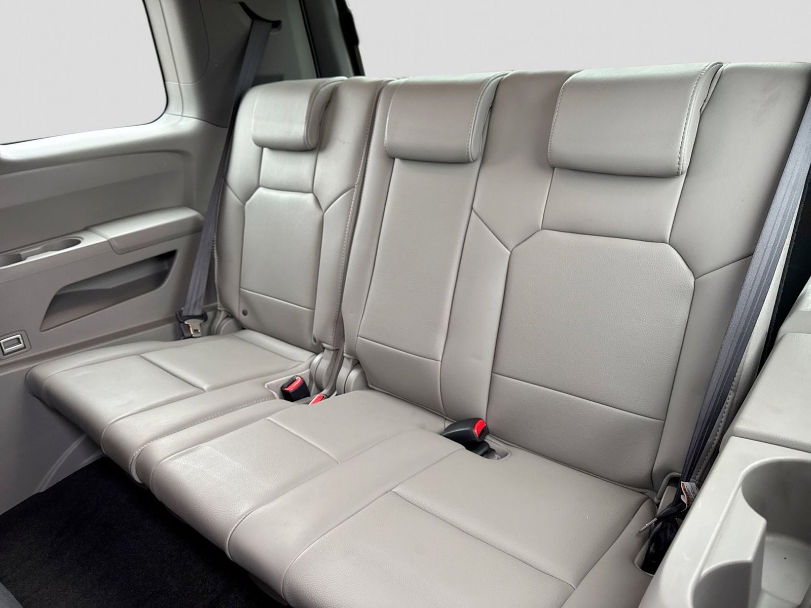 Thumbnail: 2010 Honda Pilot - 19