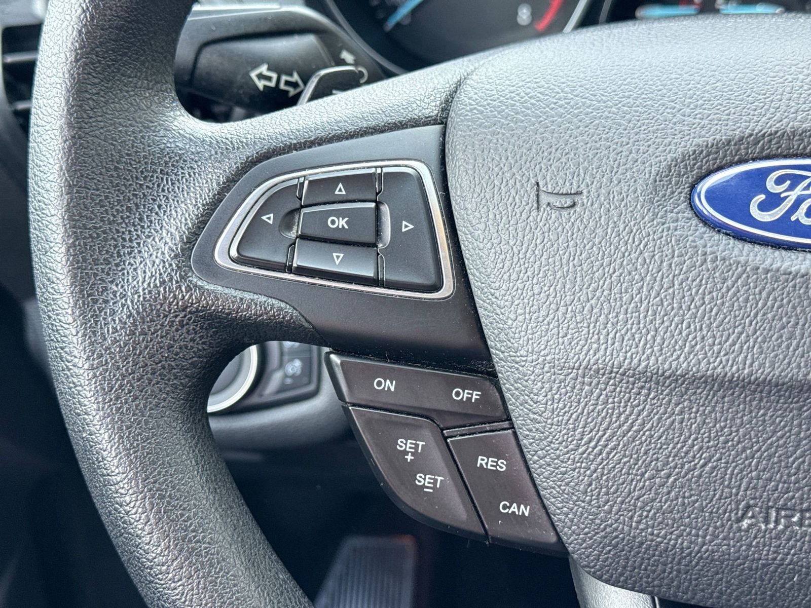 Thumbnail: 2017 Ford Escape - 24