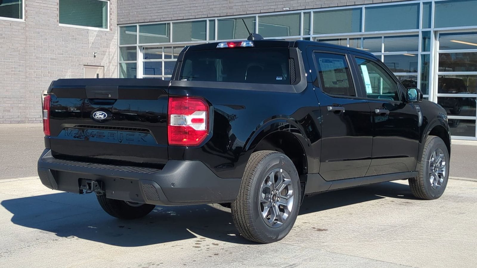 Thumbnail: 2025 Ford Maverick - 6