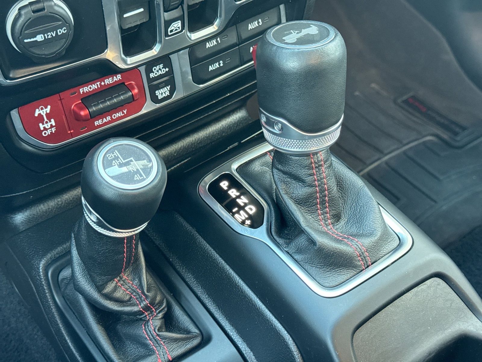 Thumbnail: 2021 Jeep Wrangler - 35