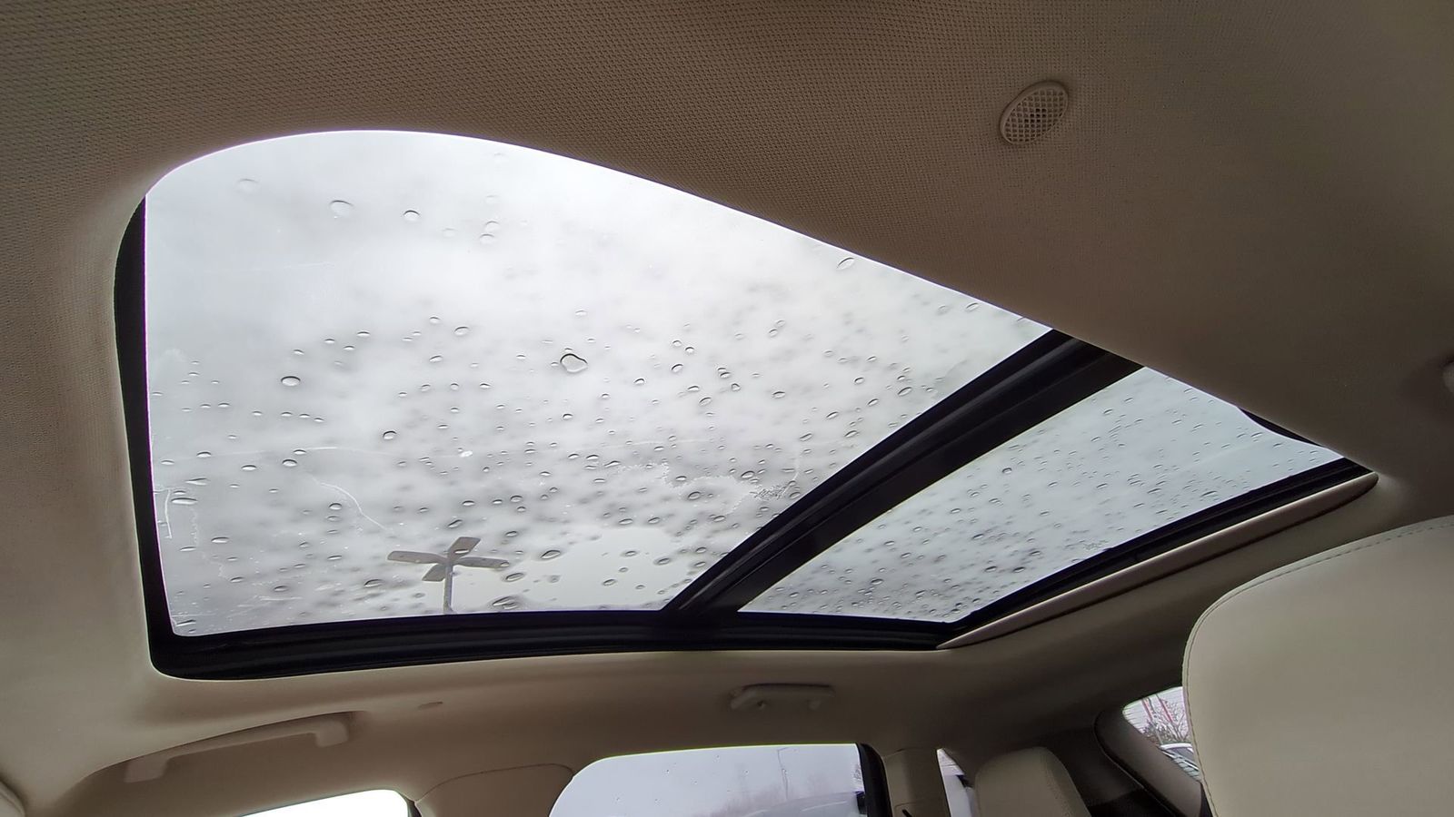 Thumbnail: 2022 Lincoln Nautilus - 19