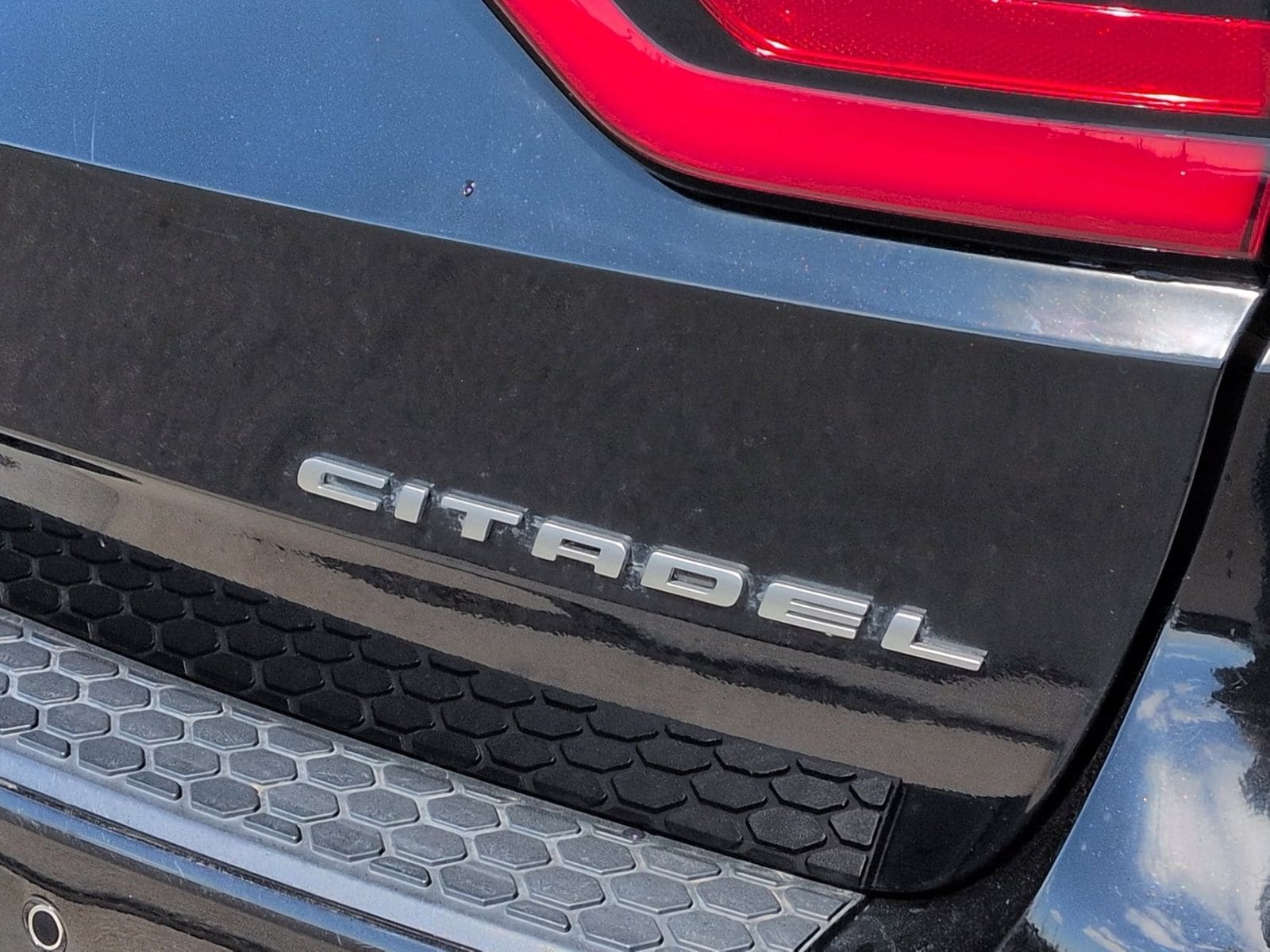 Thumbnail: 2020 Dodge Durango - 15